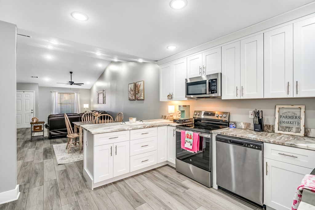 2023 Shields Road, Unit 10 Dalton, GA 30720 - Photo 18 of 41 Gallery Image 18