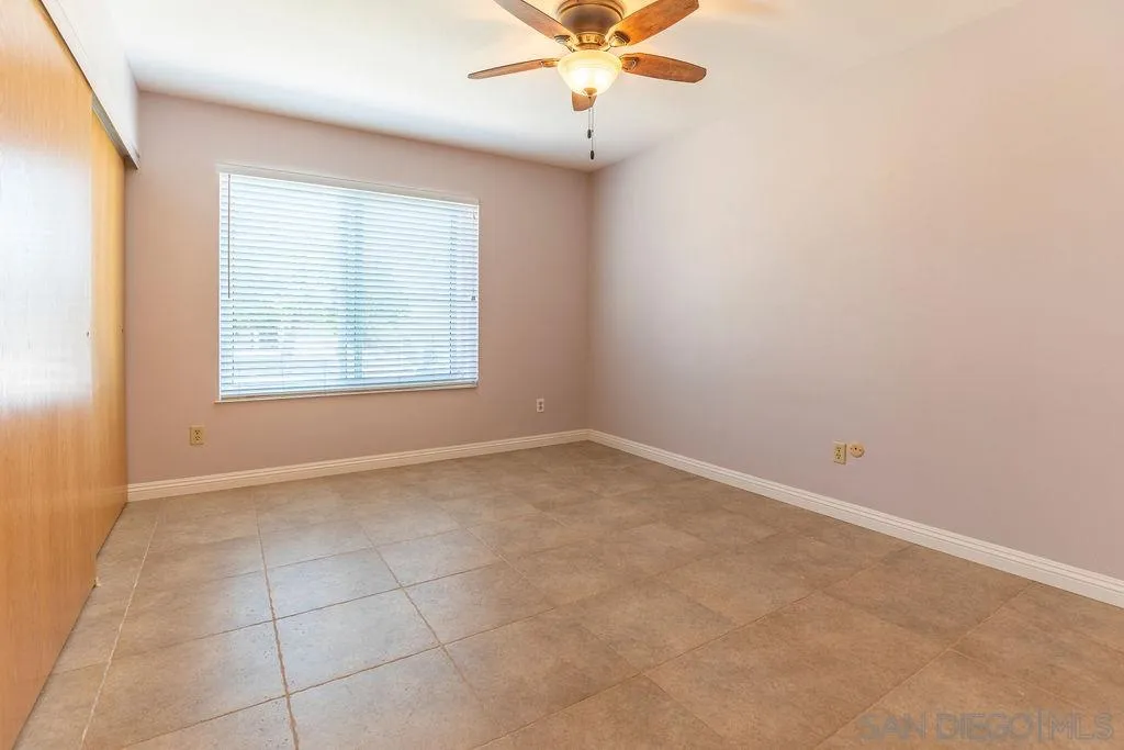 4729 Sunny Hills Road Oceanside, CA 92056 - Photo 15 of 25 Gallery Image 15