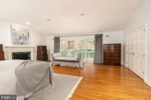 $2,700,000 | 7204 Loch Lomond Drive, Bethesda, MD 20817