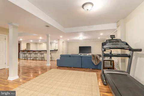 $2,700,000 | 7204 Loch Lomond Drive, Bethesda, MD 20817