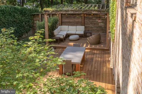 $2,700,000 | 7204 Loch Lomond Drive, Bethesda, MD 20817