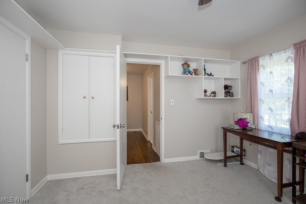 21825 Rye Road Beachwood, OH 44122 - Photo 19 of 35 Unfurnished bedroom featuring light colored carpet
