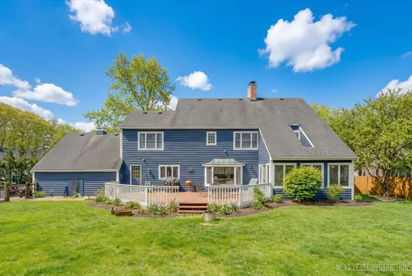 $750,000 | 1601 Lois Court, Geneva, IL 60134