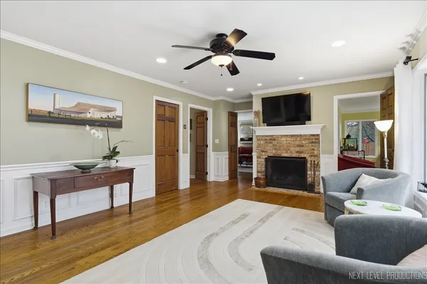 $750,000 | 1601 Lois Court, Geneva, IL 60134