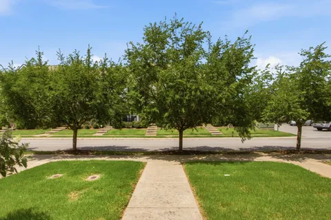 $299,900 | 2085 Hemlock Drive, Spring Hill, TN 37174