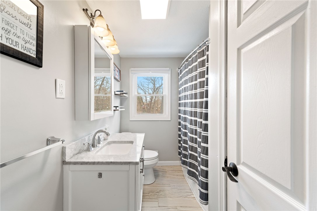 90 Amherst Road Warwick, RI 02889 - Photo 12 of 38 1st floor full bath