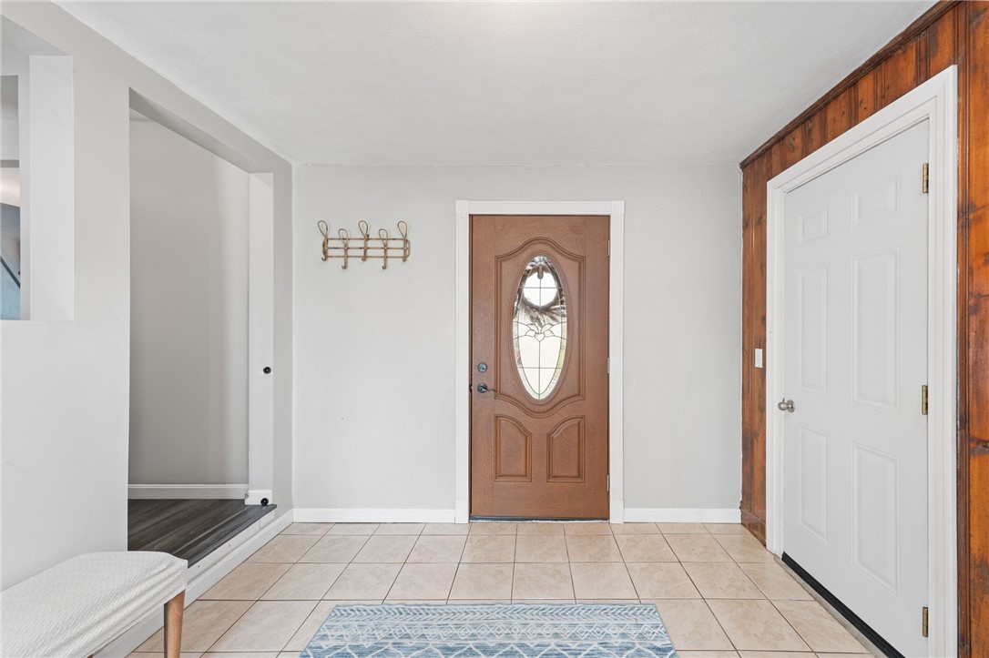 90 Amherst Road Warwick, RI 02889 - Photo 16 of 38