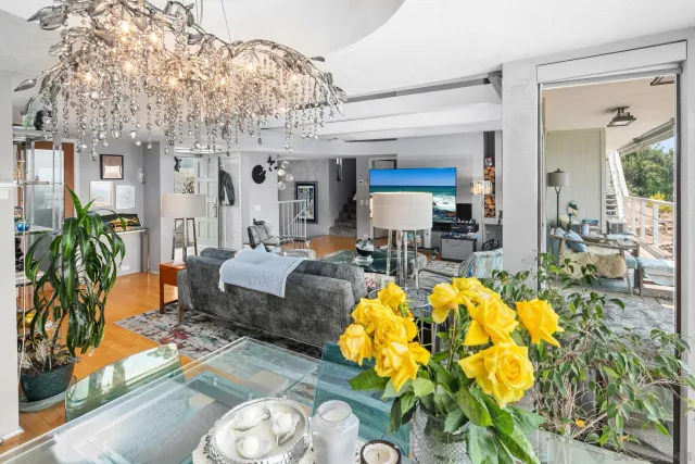 a living room filled with furniture