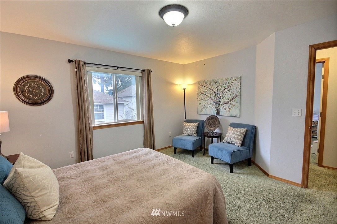 523 Queen Avenue Northeast Renton, WA 98056 - Photo 10 of 25 Gallery Image 10