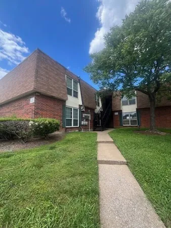 $159,000 | 900 Mountain Creek Road, Unit O 203, Chattanooga, TN 37405