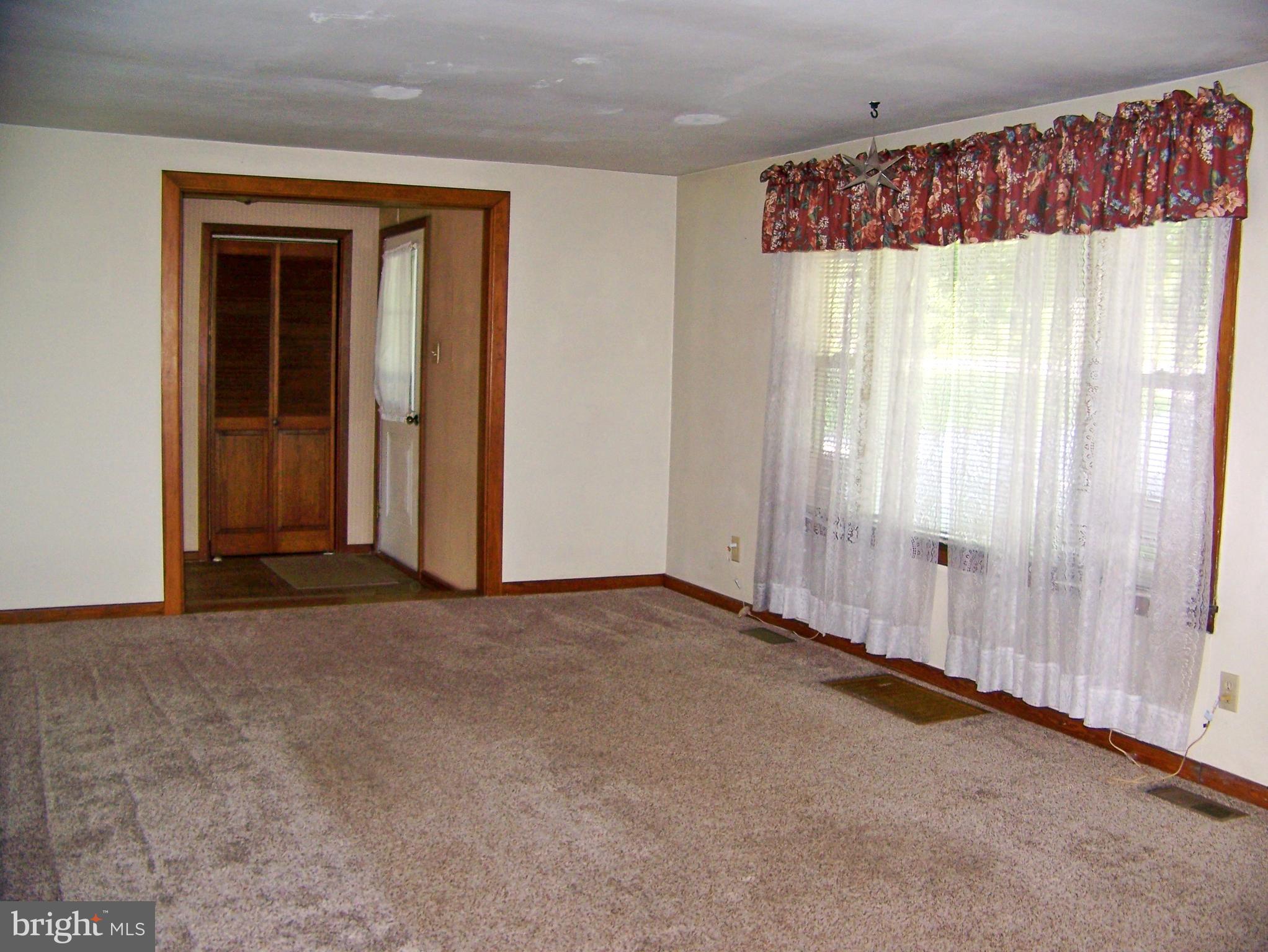5217 Lehman Road Spring Grove, PA 17362 - Photo 11 of 45