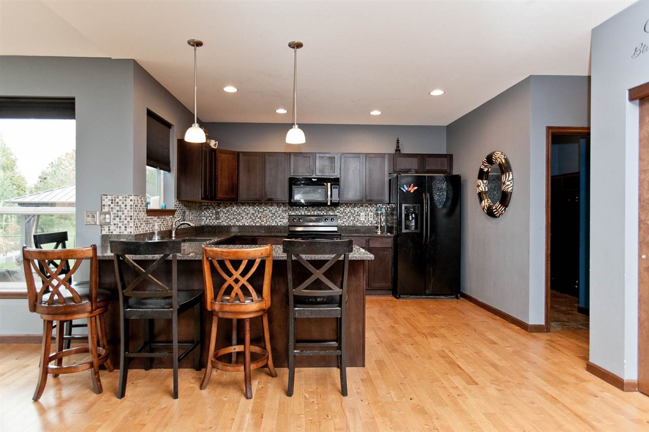 2595 Newcastle Road Marion, IA 52302 - Photo 13 of 50 Gallery Image 13