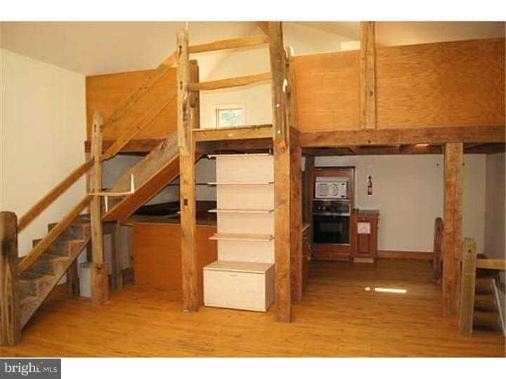954 Upper Gulph Road Wayne, PA 19087 - Photo 4 of 6