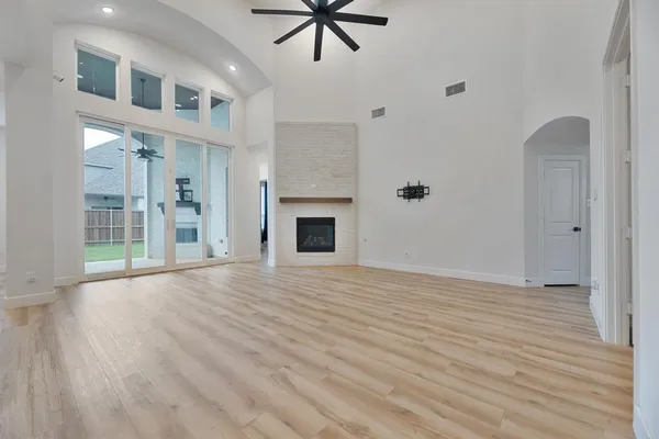 $4,500 | 545 Goose Lake Drive, Rockwall, TX 75087