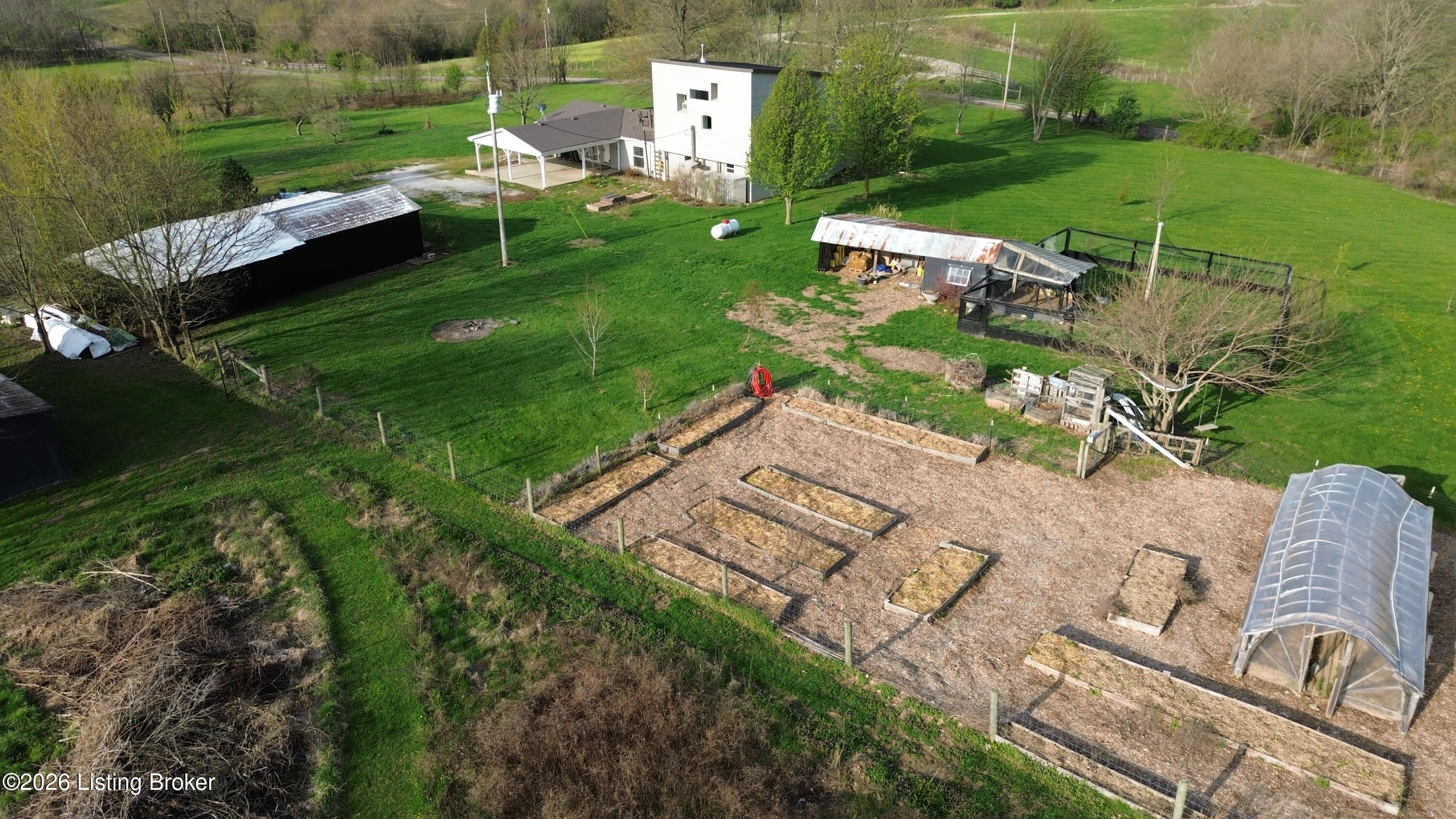 2512 Jackson Road Eminence, KY 40019 - Photo 102 of 118 DJI_0314