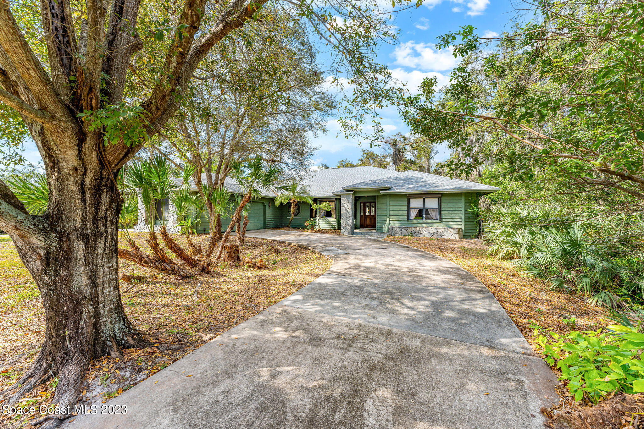 3700 Shady Run Road Melbourne, FL 32934 - Photo 25 of 27 a view of house with yard