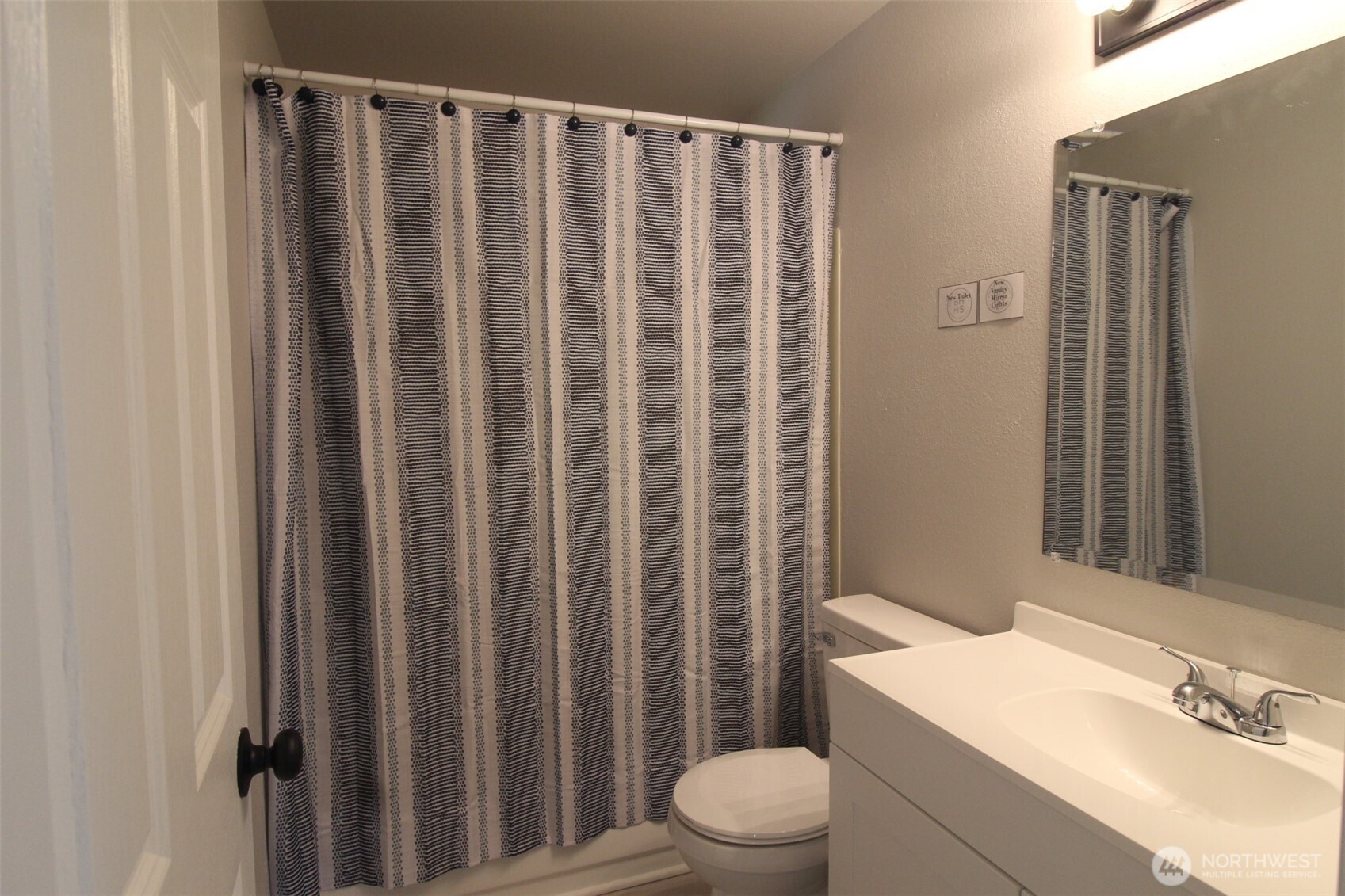 12833 9th Avenue Southwest Burien, WA 98146 - Photo 23 of 39