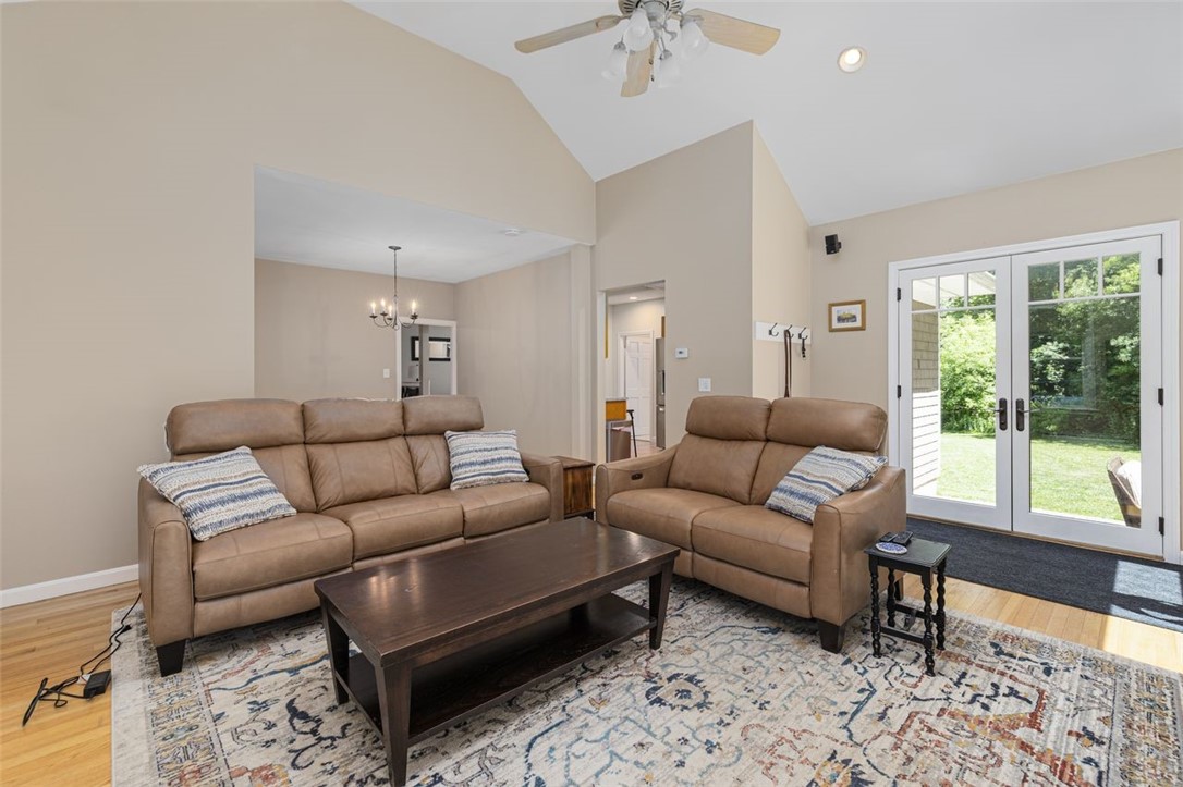 15 Little Pond County Road Cumberland, RI 02864 - Photo 10 of 32