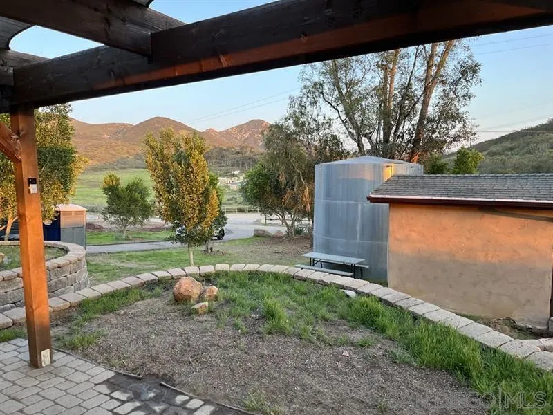 16320 Ellie Lane Poway, CA 92064 - Photo 10 of 56