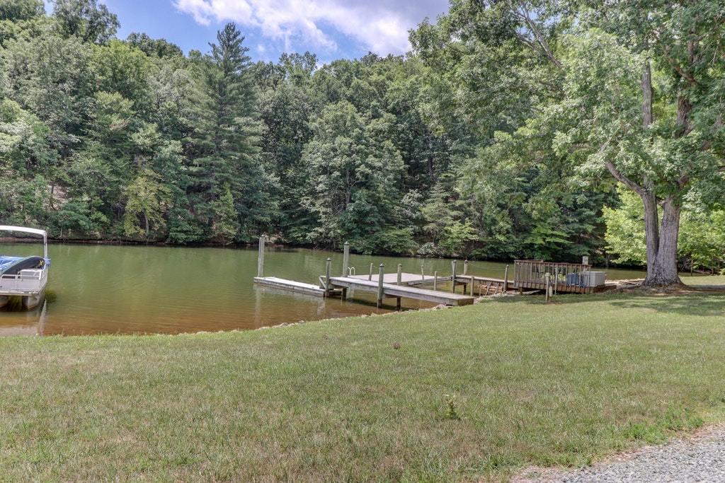 295 Sunny Field Road Wirtz, VA 24184 - Photo 32 of 44 033-300238-IMG_4552_3_4_5_6_7302776