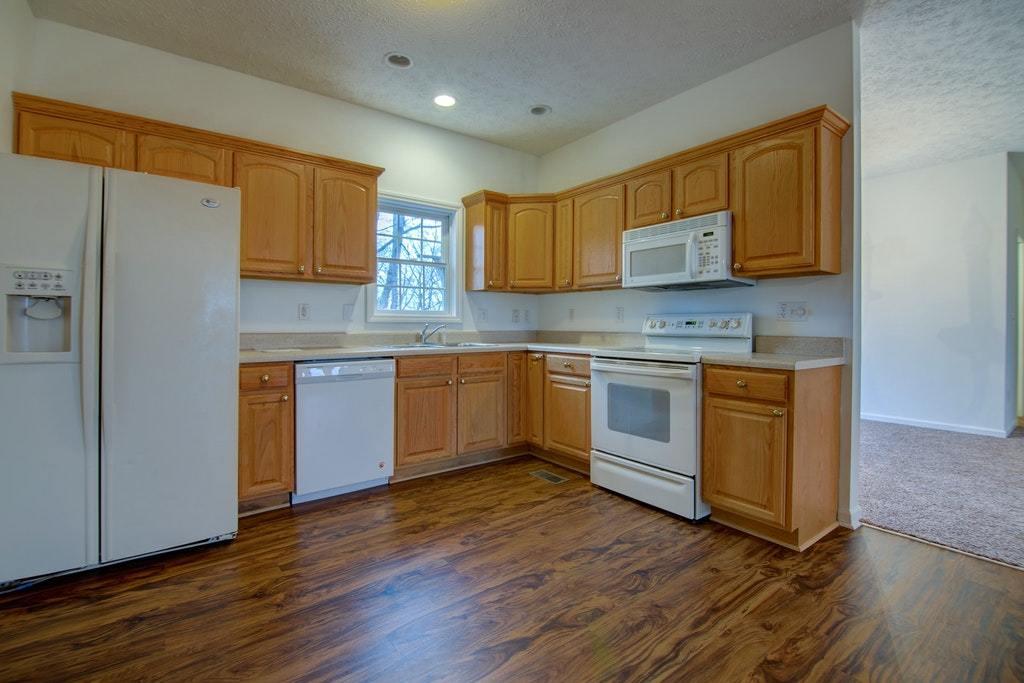 295 Sunny Field Road Wirtz, VA 24184 - Photo 7 of 44 006-300238-DSC02789_90_91_92_93_7302747