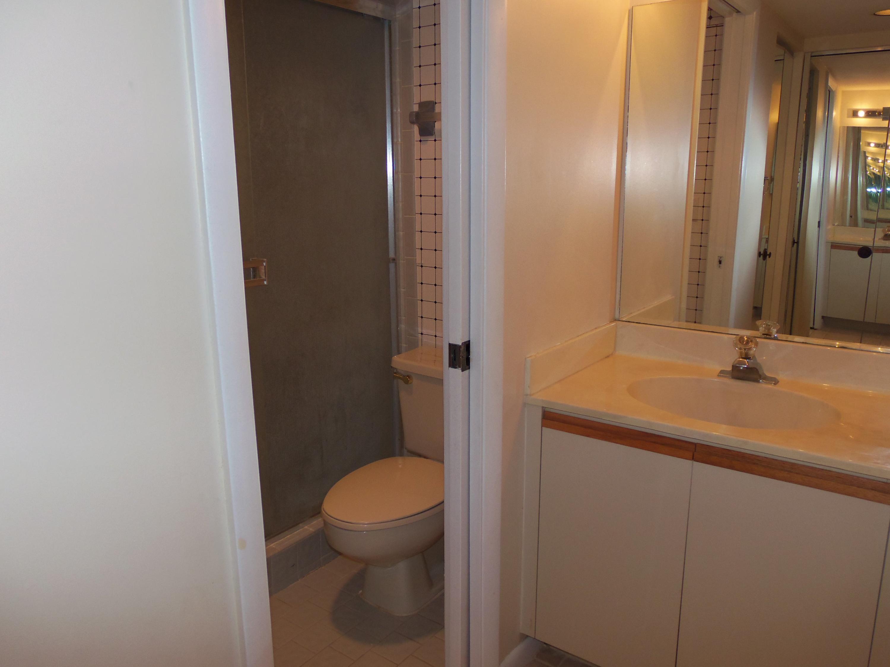 4291 Wood Ride Road, Unit E Boynton Beach, FL 33436 - Photo 21 of 30 100_6189