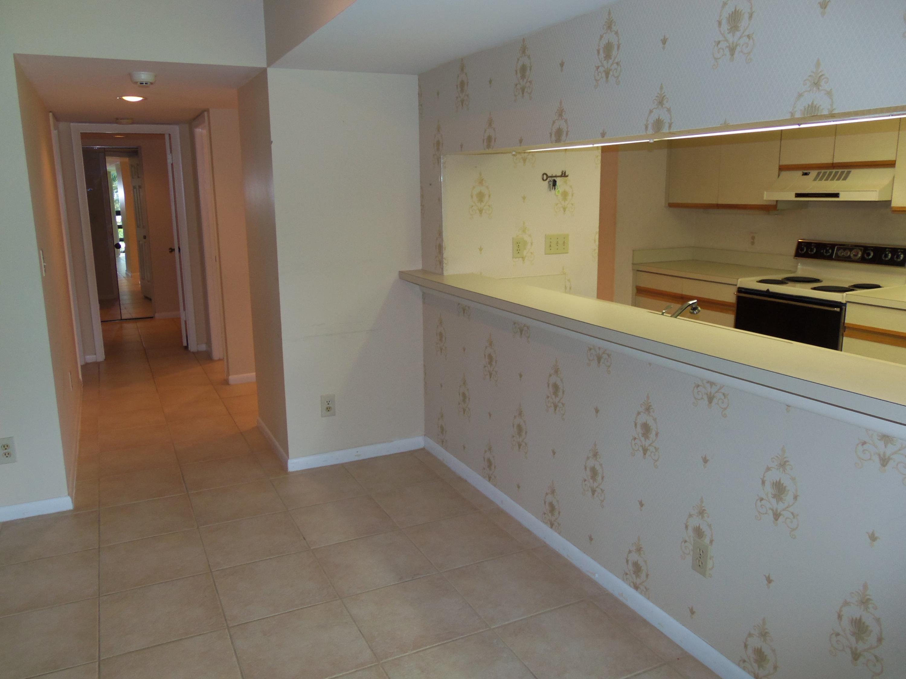 4291 Wood Ride Road, Unit E Boynton Beach, FL 33436 - Photo 23 of 30 100_6205