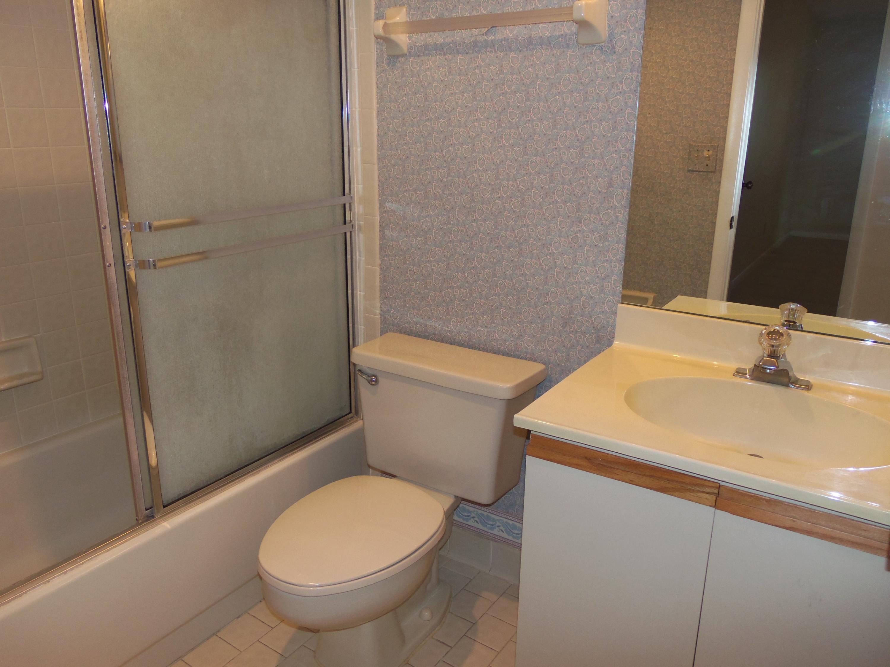 4291 Wood Ride Road, Unit E Boynton Beach, FL 33436 - Photo 24 of 30 100_6200