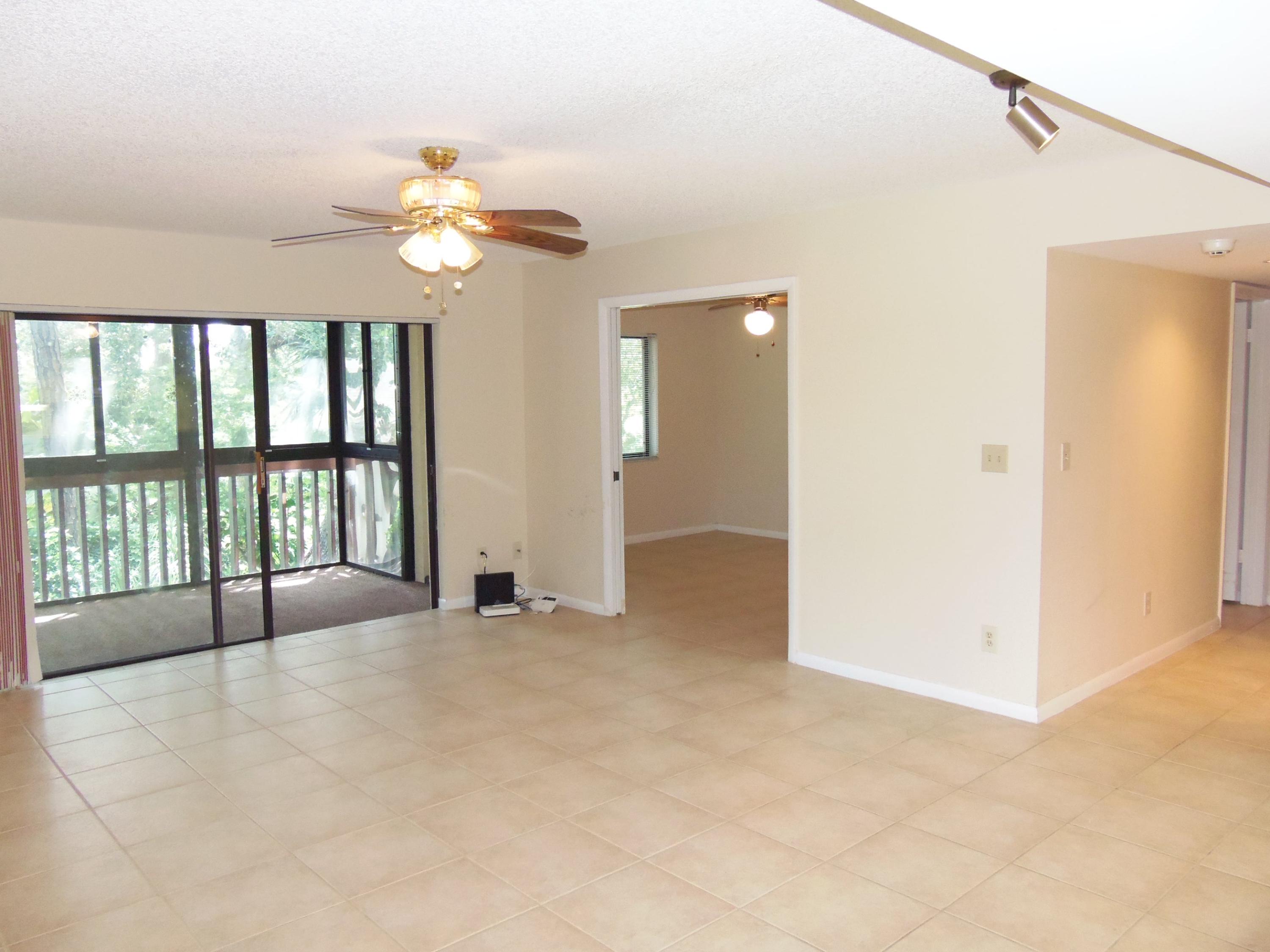 4291 Wood Ride Road, Unit E Boynton Beach, FL 33436 - Photo 8 of 30 100_6250