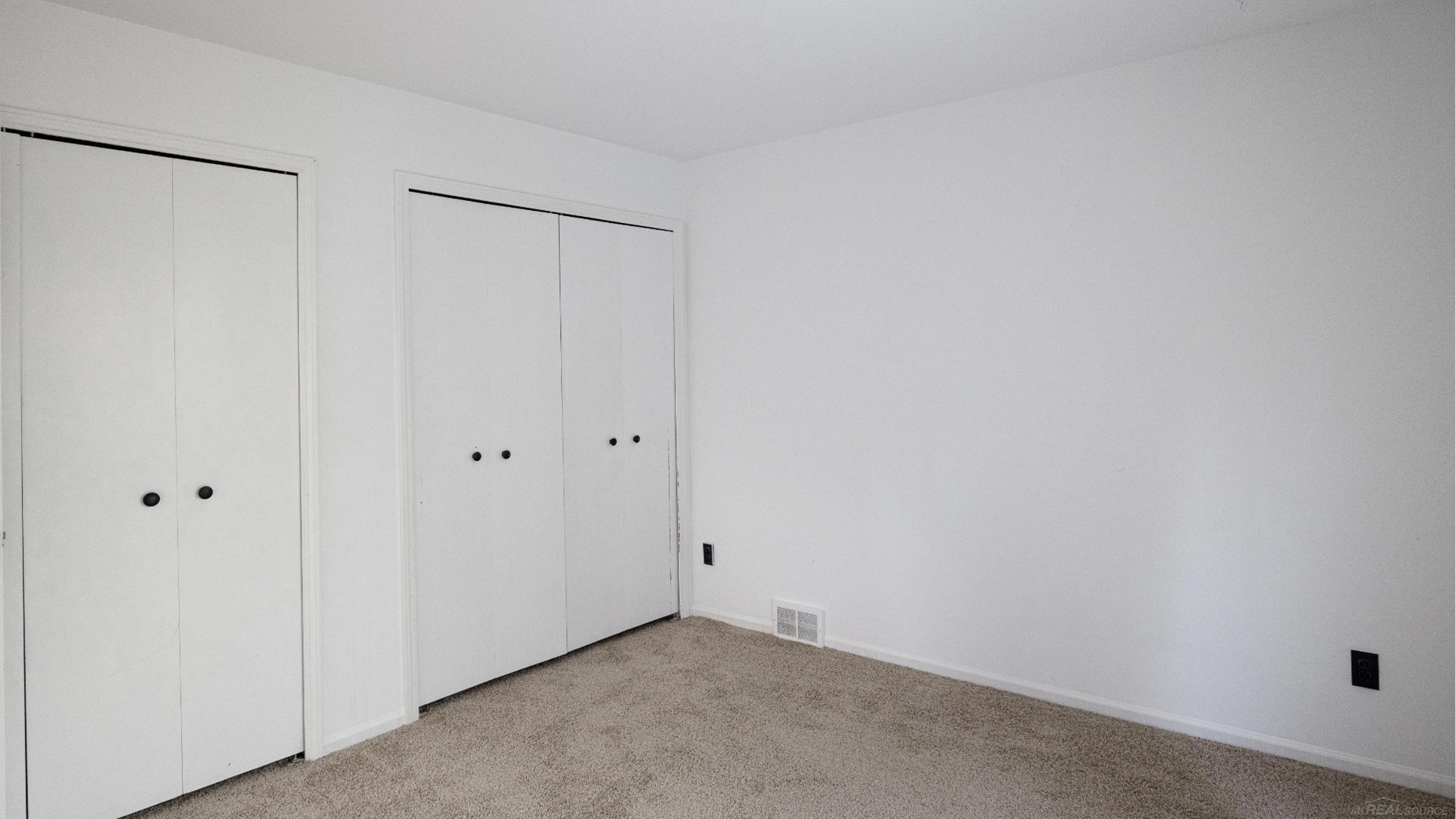 9202 Crawford Road Columbus, MI 48063 - Photo 47 of 63