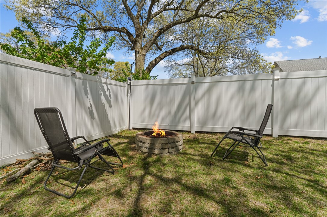 45 Inman Avenue Warwick, RI 02886 - Photo 31 of 35 Firepit