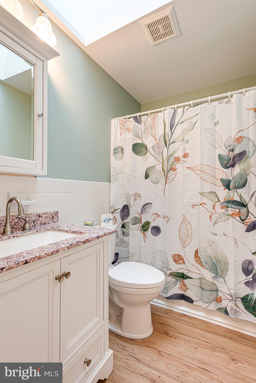 402 Devon Court, Unit 487 Downingtown, PA 19335 - Photo 23 of 27