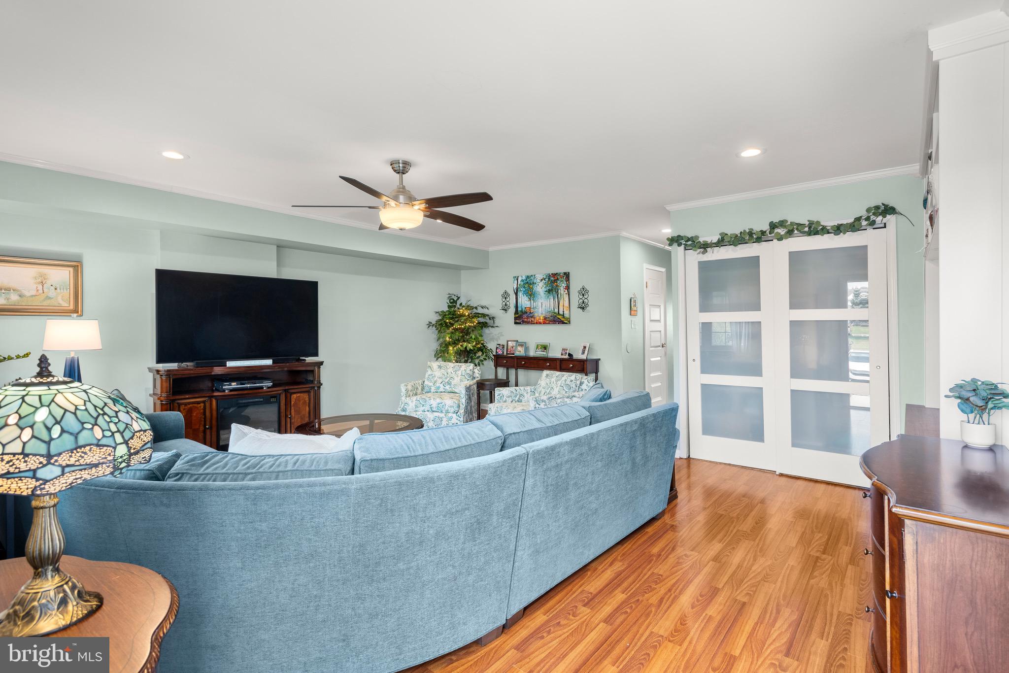 402 Devon Court, Unit 487 Downingtown, PA 19335 - Photo 5 of 27