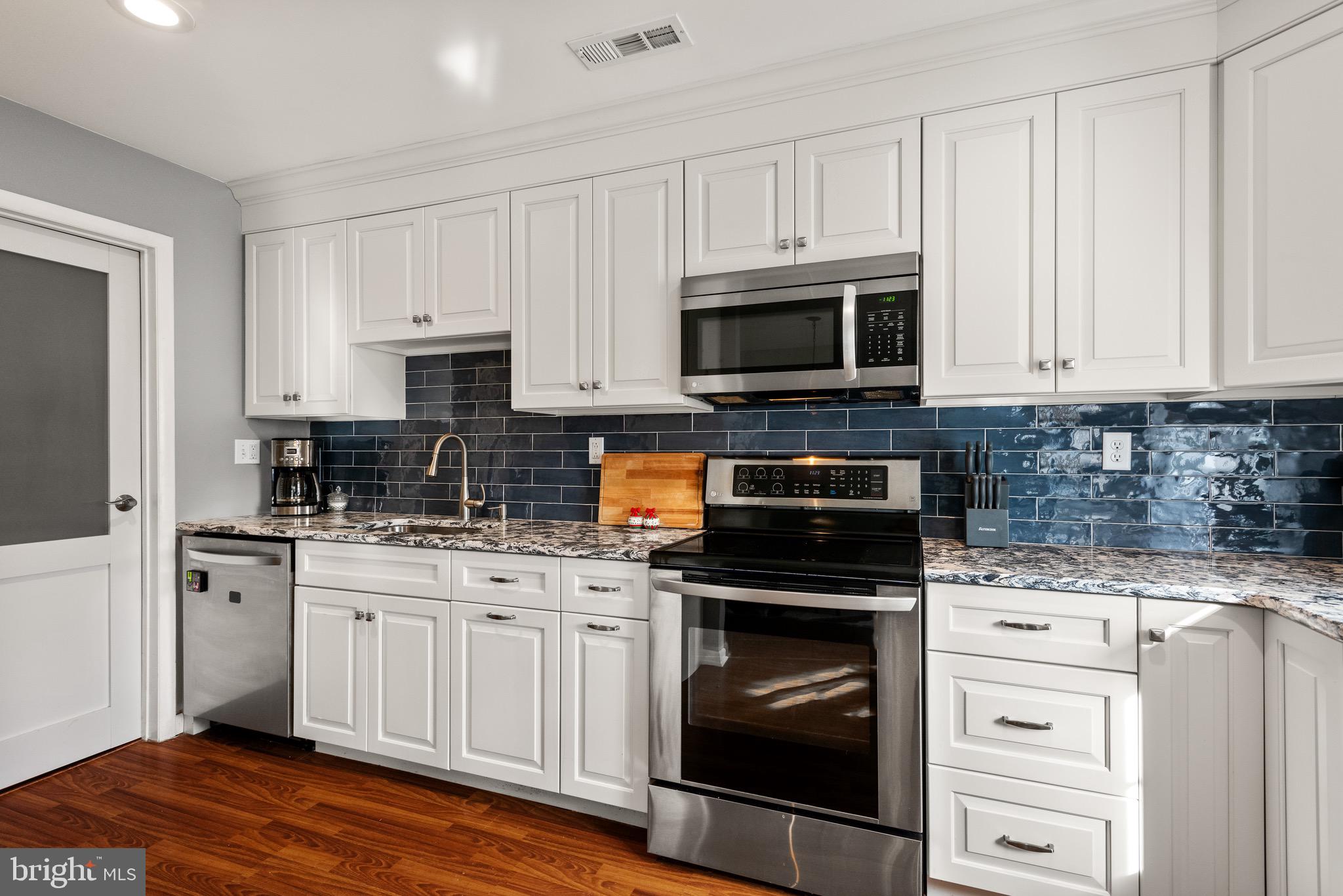 402 Devon Court, Unit 487 Downingtown, PA 19335 - Photo 8 of 27