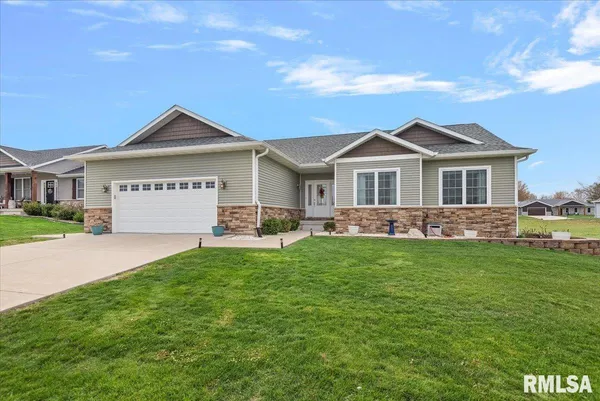 $415,000 | 47 Plover Drive, Chatham, IL 62629