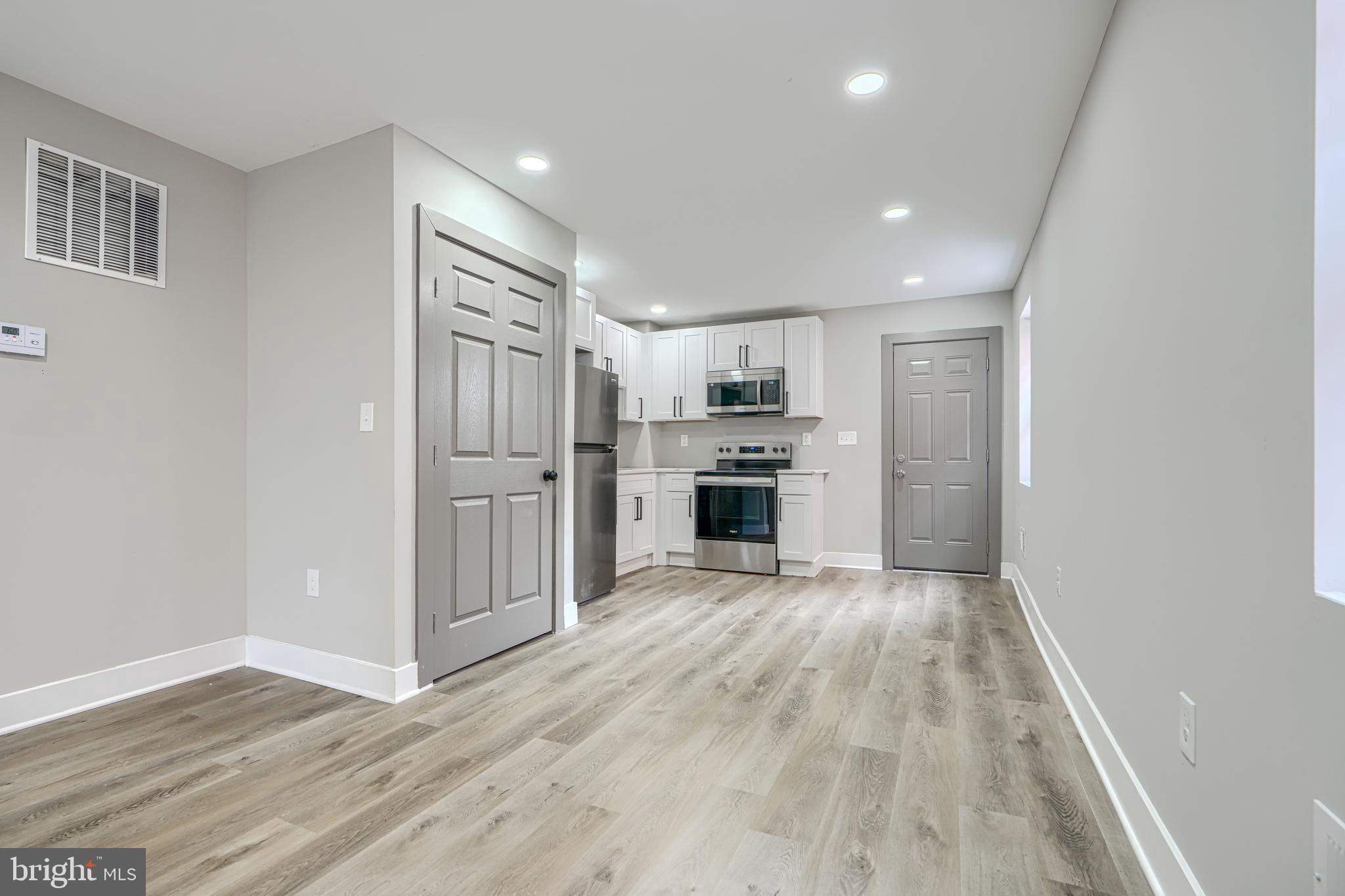 1836 North Dallas Street Baltimore, MD 21213 - Photo 3 of 17