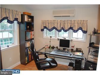 212 Rockglen Road Wynnewood, PA 19096 - Photo 4 of 10 Office / Study