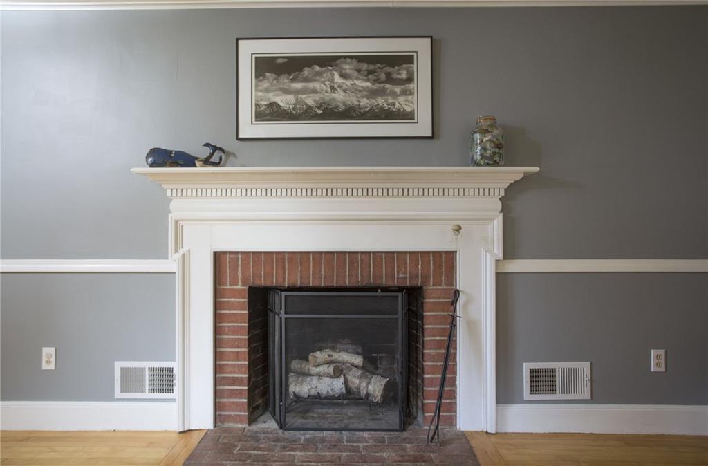 584 Shore Road Cape Elizabeth, ME 04107 - Photo 23 of 33 Living room fireplace detail