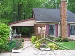 262 South Geneva Road Shepherd, MI 48883 - Photo 2 of 18 31231851-1.JPG