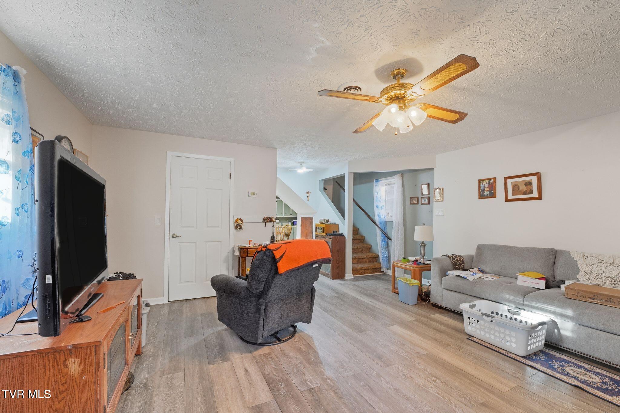 247 Foster Road Rocky Top, TN 37769 - Photo 12 of 42 36_247_Foster_Rd_Rocky_Top_TN_37769_USA-