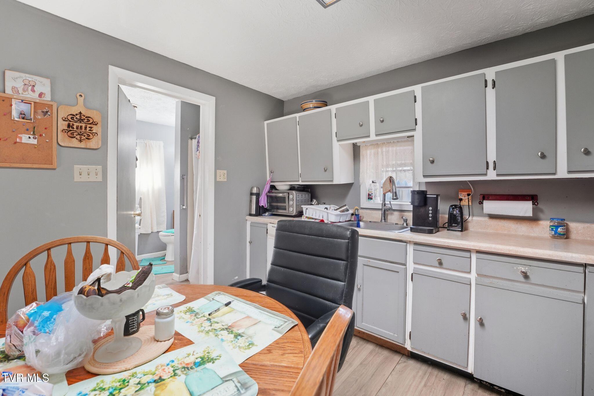 247 Foster Road Rocky Top, TN 37769 - Photo 9 of 42 46_247_Foster_Rd_Rocky_Top_TN_37769_USA-