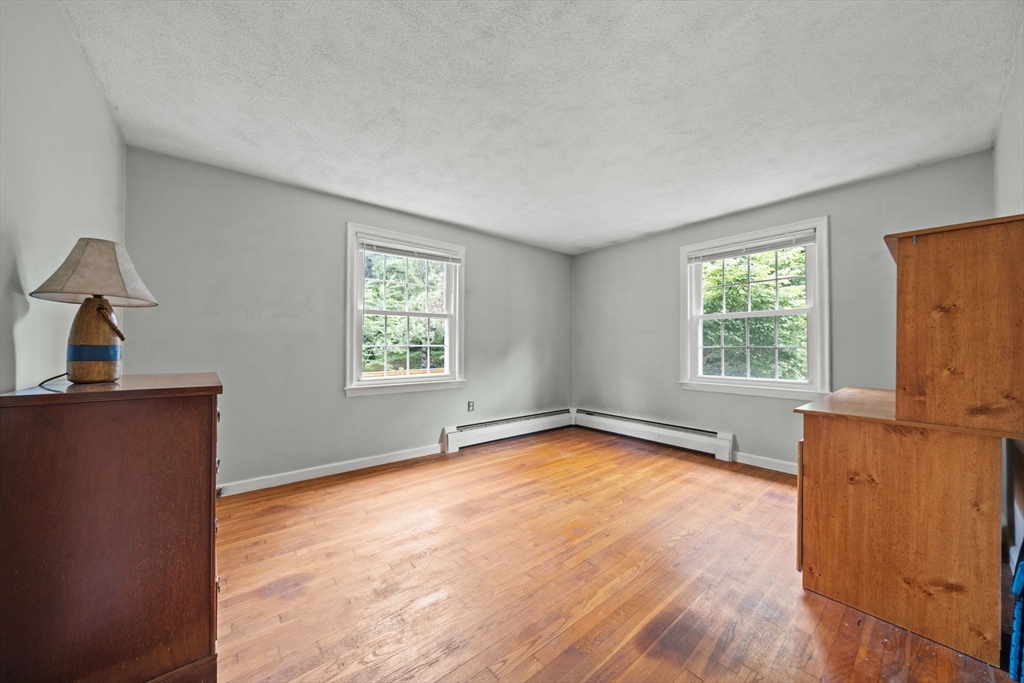 30 Alan Road Hamilton, MA 01982 - Photo 19 of 39 Gallery Image 19
