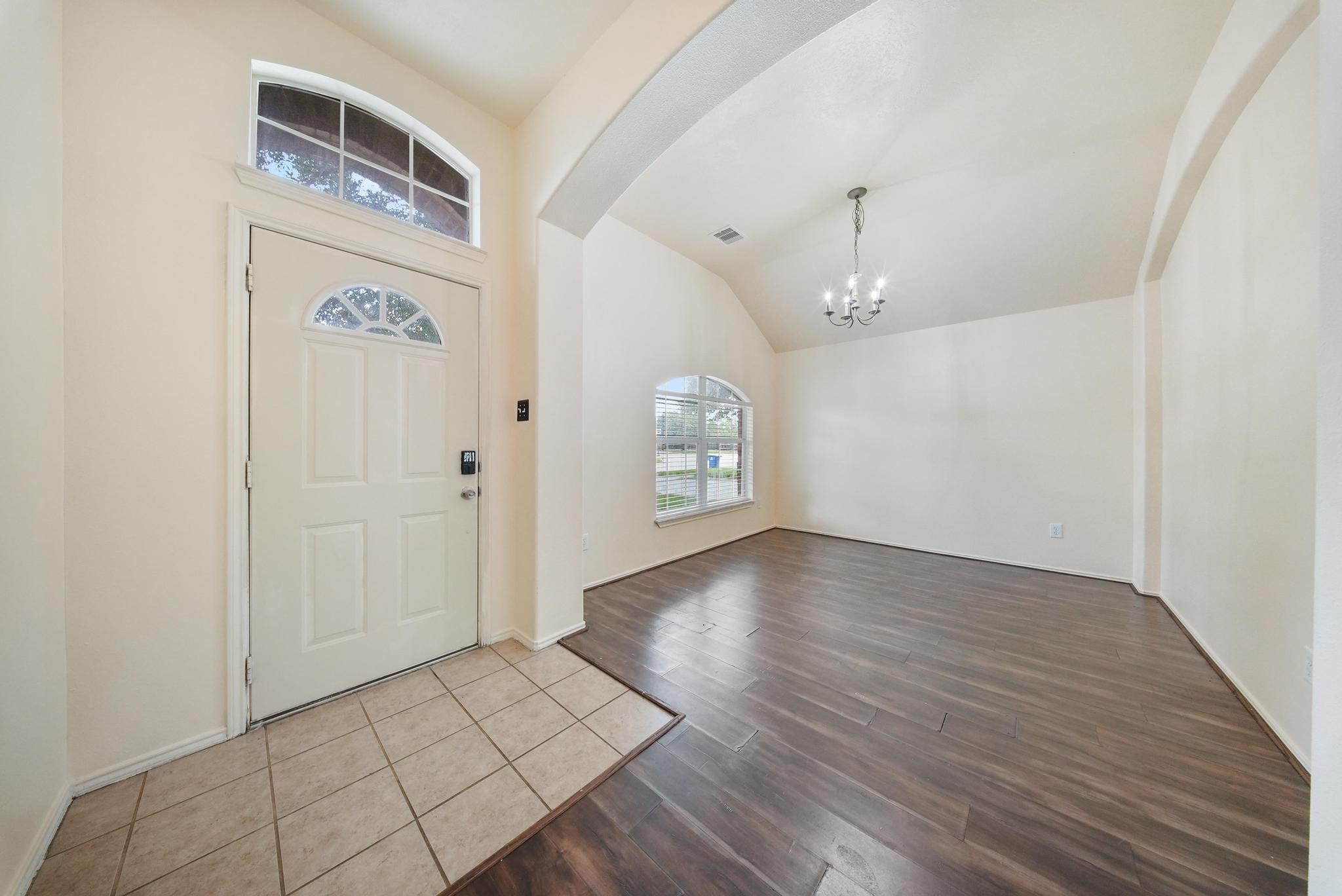 5015 Bridgecrossing Court Spring, TX 77379 - Photo 17 of 25