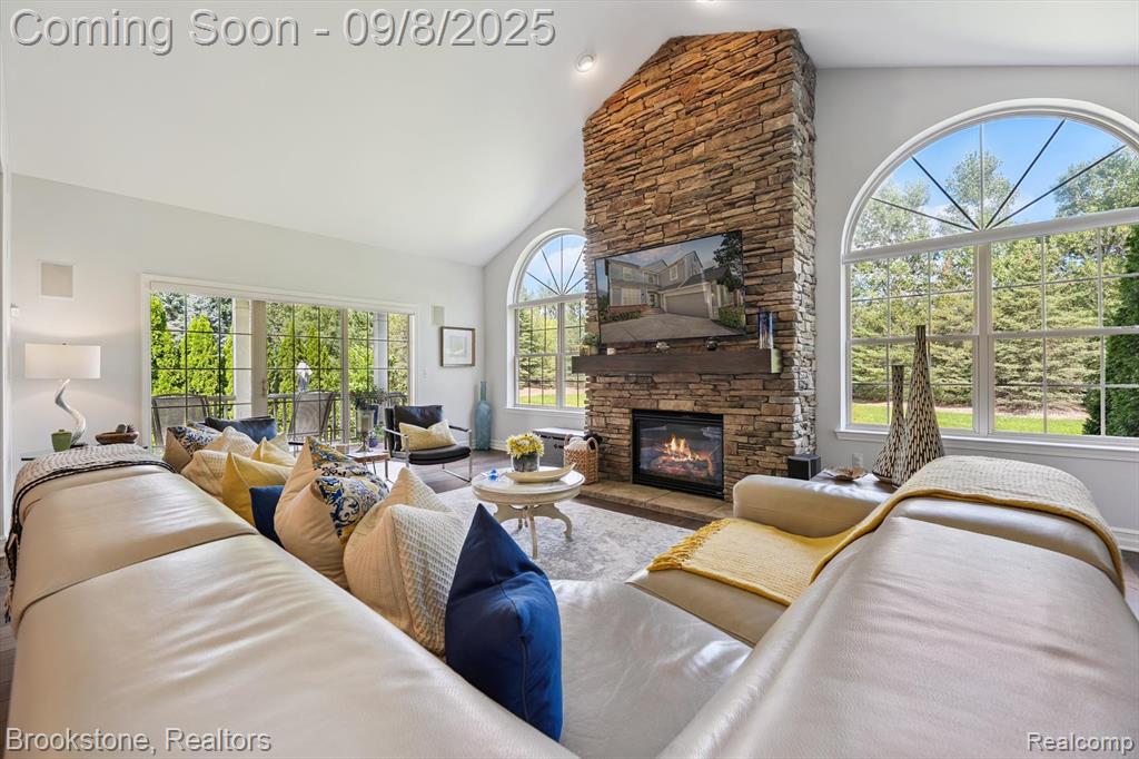 3628 Windingbrook Circle Rochester Hills, MI 48309 - Photo 10 of 57
