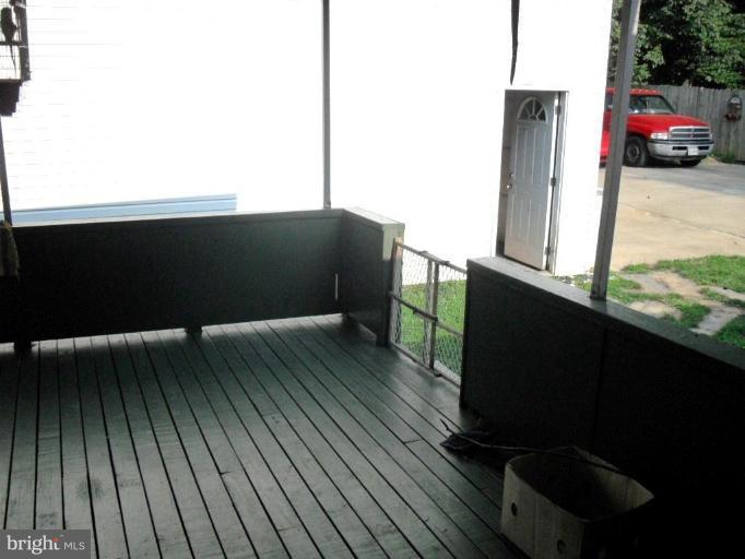 5300 Ferndale Street Springfield, VA 22151 - Photo 8 of 14 Porch