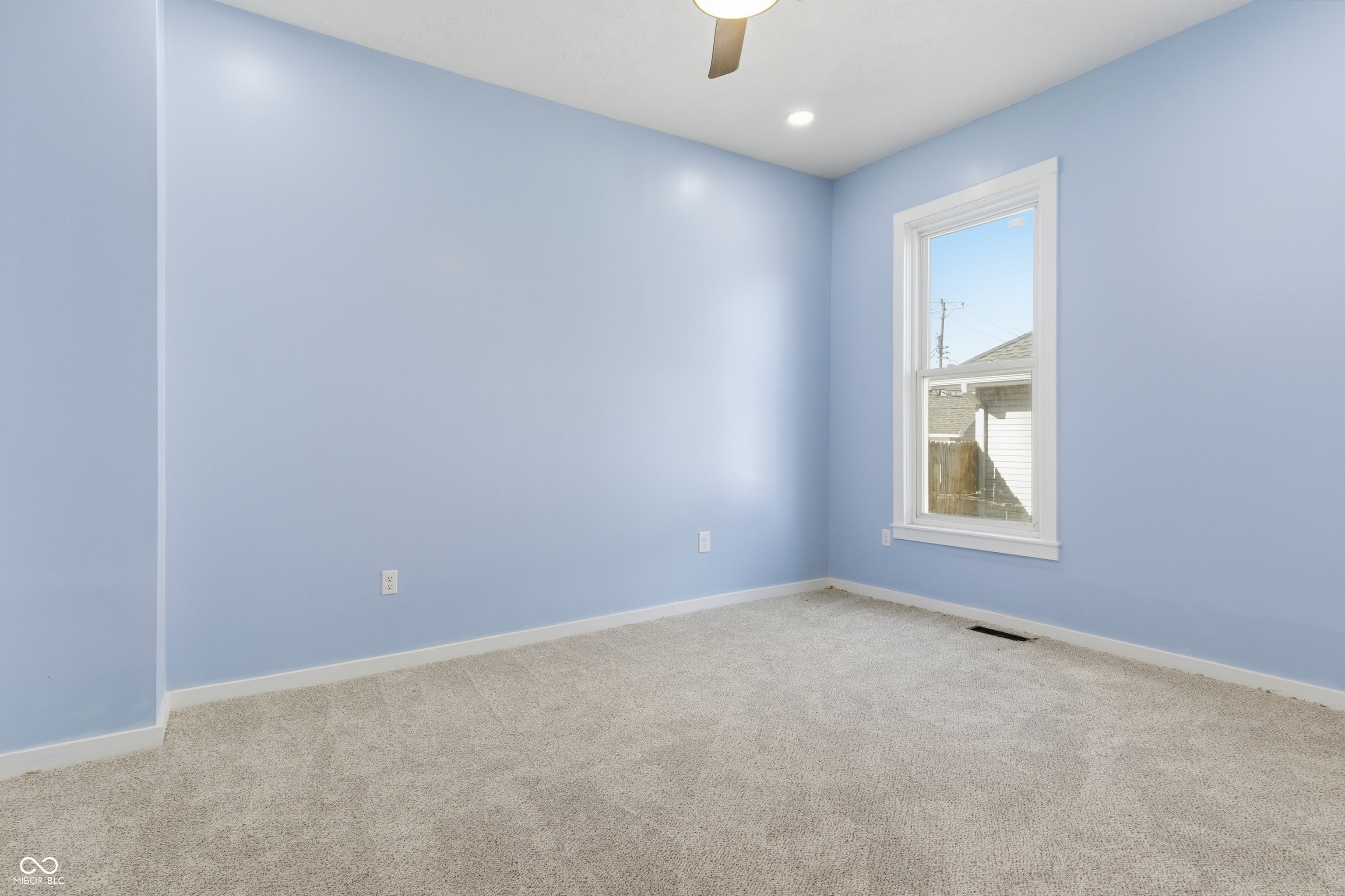 523 Summit Avenue Connersville, IN 47331 - Photo 12 of 24