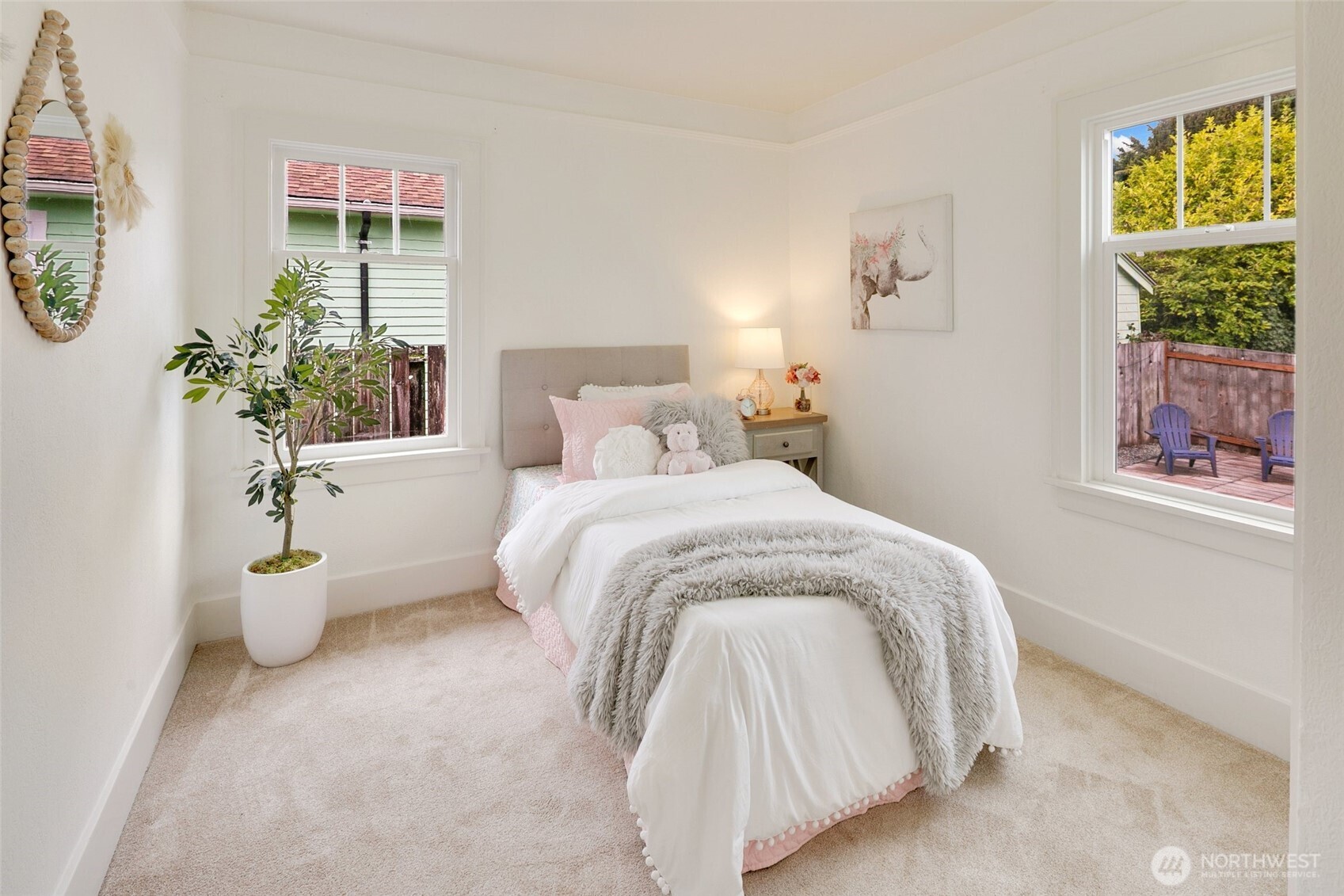 920 North 102nd Street Seattle, WA 98133 - Photo 19 of 38