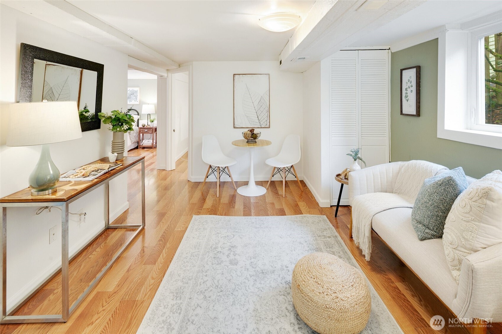 920 North 102nd Street Seattle, WA 98133 - Photo 23 of 38