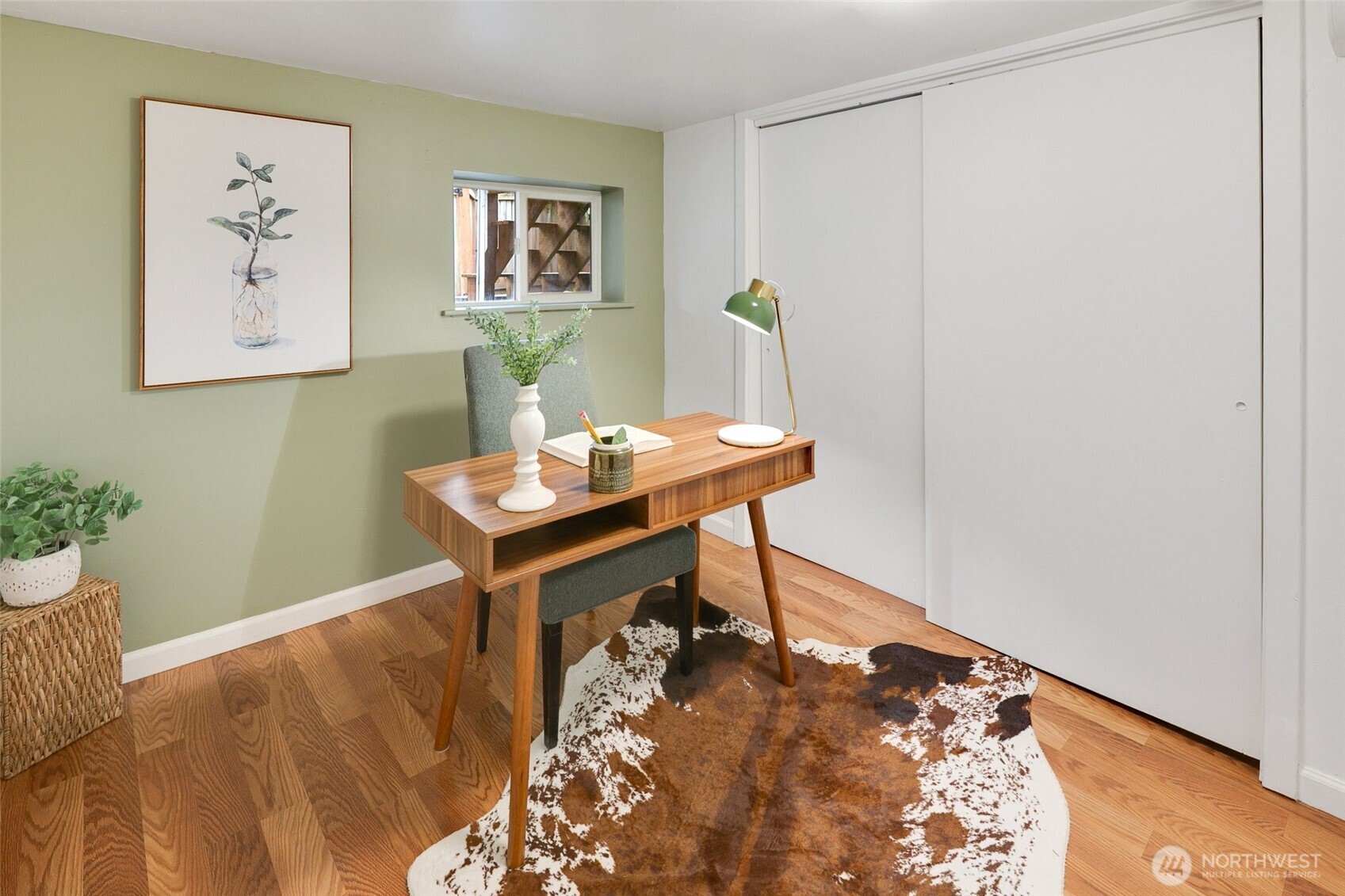 920 North 102nd Street Seattle, WA 98133 - Photo 28 of 38