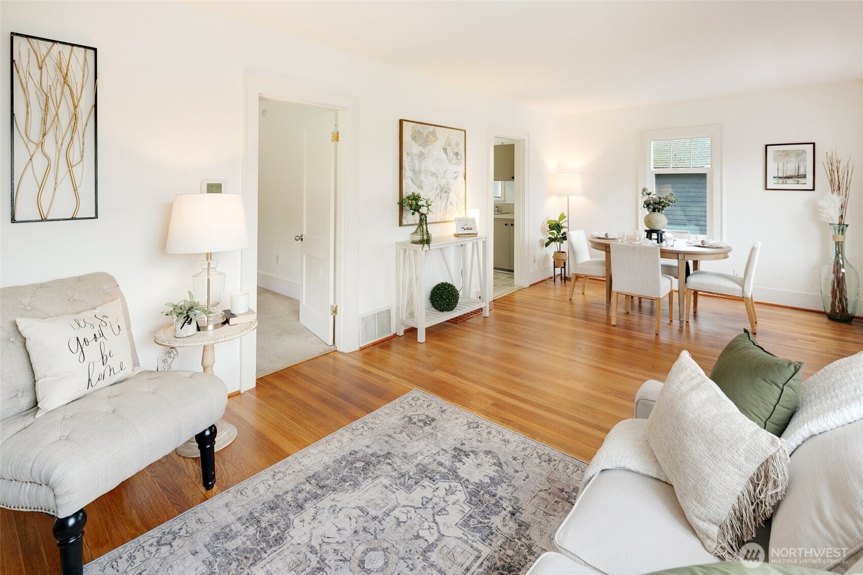 920 North 102nd Street Seattle, WA 98133 - Photo 8 of 38